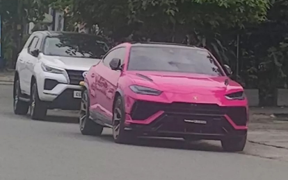 Lamborghini Urus Performante - Siêu SUV hiệu năng cao xuất hiện tại Việt Nam với màu sơn độc đáo